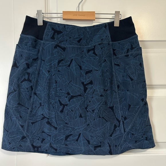 Athleta Blue Pull On Skort - Picture 2 of 6